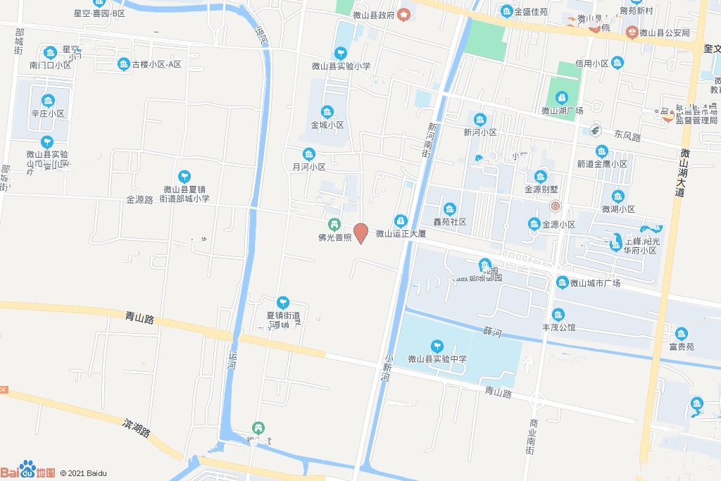 东、南、西均临泰山社区土地，北临金源路。